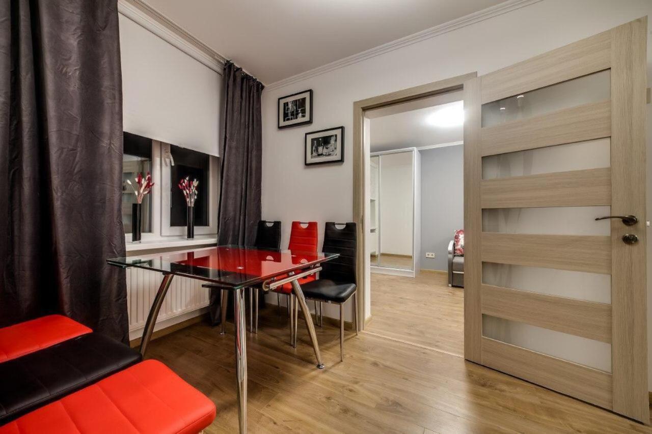 Apartments In Rynok Square Lviv Eksteriør billede